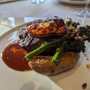 Seven Glaciers Restaurant - New American Near Me - Girdwood, Alaska