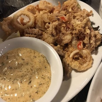 Restaurant 604 - Fried calamari - Breakfast & Brunch Near Me - Honolulu, Hawaii