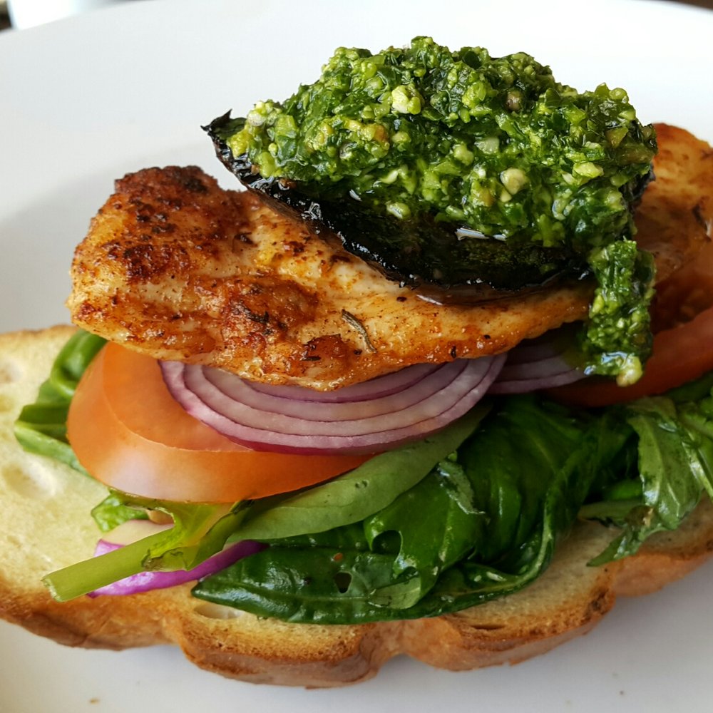 Amphora Restaurant - Cajun chicken - Italian Near Me - Manukau City, AUK