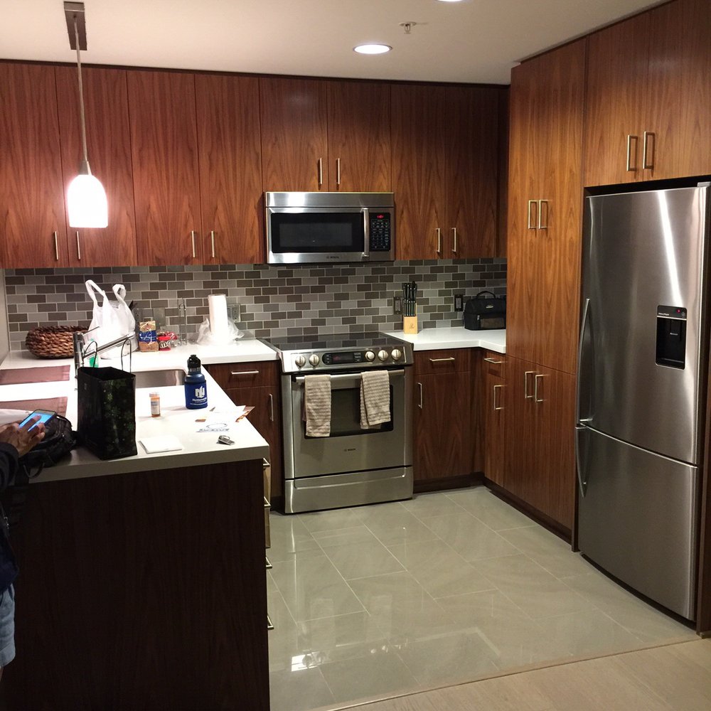 The Emerson - Full sized kitchen!! - Apartments Near Me - Los Angeles, California The Emerson - Full sized kitchen!! - Apartments Near Me - Los Angeles, California