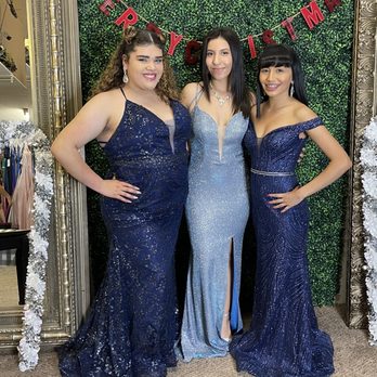 Cosa Bella - We have for every size!  (Size 16, 6 & extra small) $299 & under! - Women's Clothing Near Me - Alice, Texas