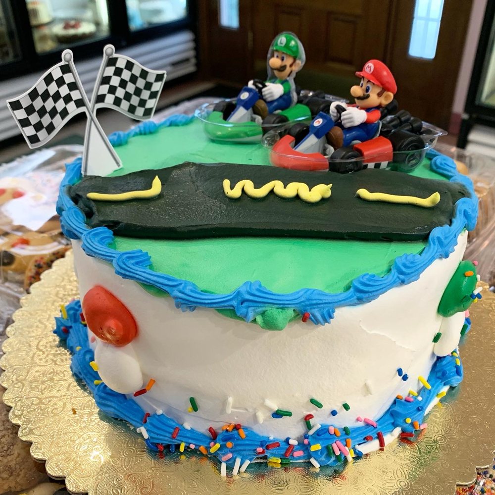 CRISTY’S CAKE SHOP 53 Photos Bakeries 355 Kings Hwy, Brownsville