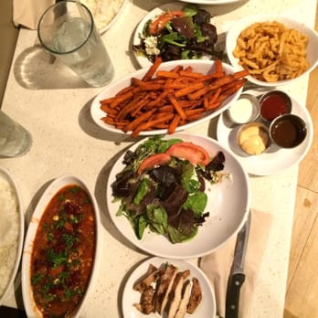 The Counter - Burgers Near Me - Honolulu, Hawaii