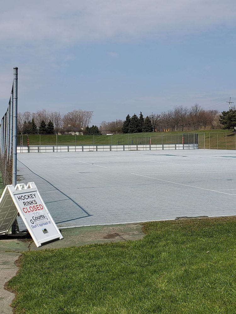 EARL E BORDEN PARK 29 Photos 1400 E Hamlin, Rochester Hills, Michigan Parks Phone Number