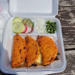 Senia's Taconmadre - Ready to eat......