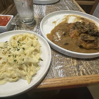 Taglia - Fettuccine Alfredo & Chicken Marsala - Italian Near Me - Pearland, Texas Taglia - Fettuccine Alfredo & Chicken Marsala - Italian Near Me - Pearland, Texas