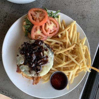 Moonshadows - Seafood Near Me - Malibu, California