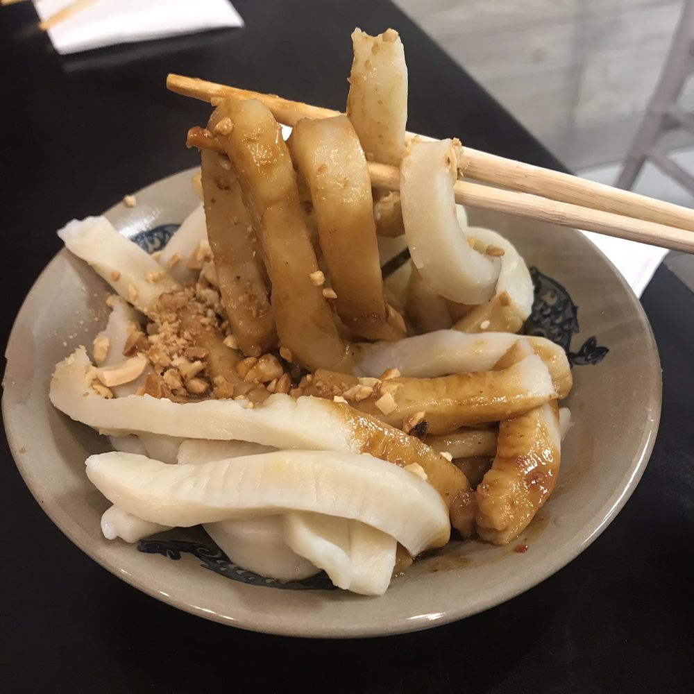 Da Mao Jia - Handmade Sweet and Spicy Noodles - Tapas/Small Plates Near Me - Chicago, Illinois Da Mao Jia - Handmade Sweet and Spicy Noodles - Tapas/Small Plates Near Me - Chicago, Illinois