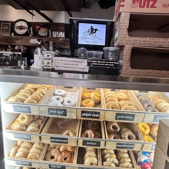 Mimi & Coco Bagels And Bakery - Bakeries Near Me - Queens, New York
