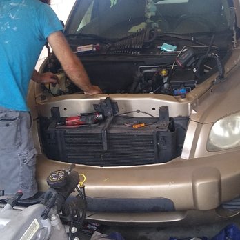 On The Move Mobile Mechanics - Motor swap on an HHR - Auto Repair Near Me - Belleview, Florida