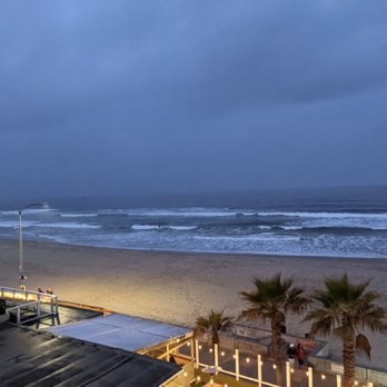 Surfer Beach Hotel - View from balcony - San Diego, CA