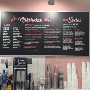 Pav’s Creamery - Ice Cream & Frozen Yogurt Near Me - Cuyahoga Falls, Ohio