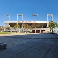 Bakersfield College - Home of the Renegades