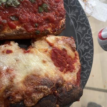 Gravesend Pizza - Pizza Near Me - Brooklyn, New York