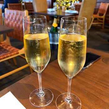 A Noble Grille - Lunch bubbles - Southern Near Me - Winston Salem, North Carolina A Noble Grille - Lunch bubbles - Southern Near Me - Winston Salem, North Carolina