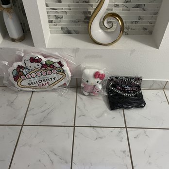 Hello Kitty Cafe - HK Chef cushion, HK chef coffee plush and HK LV T-shirt - Desserts Near Me - Las Vegas, Nevada Hello Kitty Cafe - HK Chef cushion, HK chef coffee plush and HK LV T-shirt - Desserts Near Me - Las Vegas, Nevada