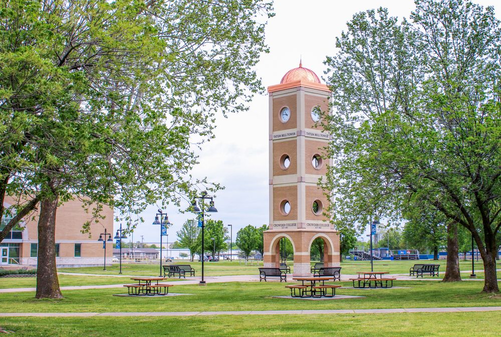 CROWDER COLLEGE Colleges & Universities 601 Laclede Ave, Neosho, MO