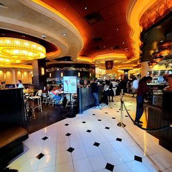The Cheesecake Factory - The view from the front door. The cheesecake display is on the right.