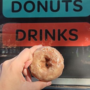 Donutology - Donuts Near Me - Kansas City, Missouri
