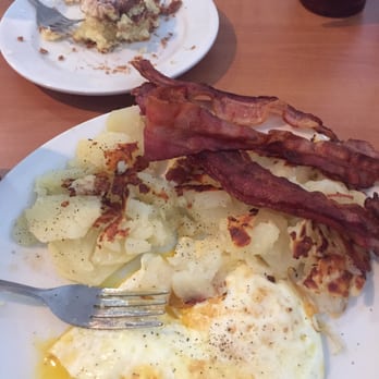 Clarkies Diner - Sandwiches Near Me - Yucaipa, California