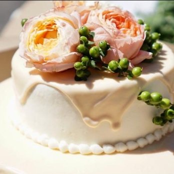 Donna's Cakes - So beautiful! and Delicious! - Bakeries Near Me - West Roxbury, Massachusetts Donna's Cakes - So beautiful! and Delicious! - Bakeries Near Me - West Roxbury, Massachusetts