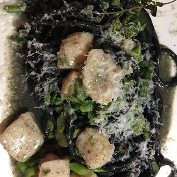 A Le Tole - Squid ink - Pizza Near Me - Venezia, VE