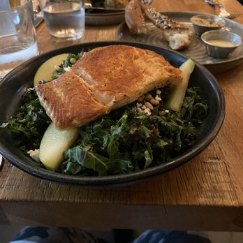 Maevery Public House - Kale Salad with salmon - Cocktail Bars Near Me - Lake Bluff, Illinois Maevery Public House - Kale Salad with salmon - Cocktail Bars Near Me - Lake Bluff, Illinois