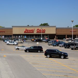 Hotels Near Fashion Outlet Mall Rosemont Il 2026.FASHION OUTLETS OF CHICAGO - Updated December 2025 - 773 Photos & 625 ...