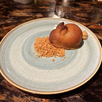 XO Restaurant - Brown Butter Bunny Butter Mochi - Asian Fusion Near Me - Honolulu, Hawaii XO Restaurant - Brown Butter Bunny Butter Mochi - Asian Fusion Near Me - Honolulu, Hawaii