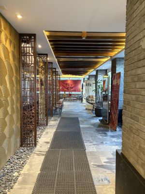 Xiang Zi HotPot by null