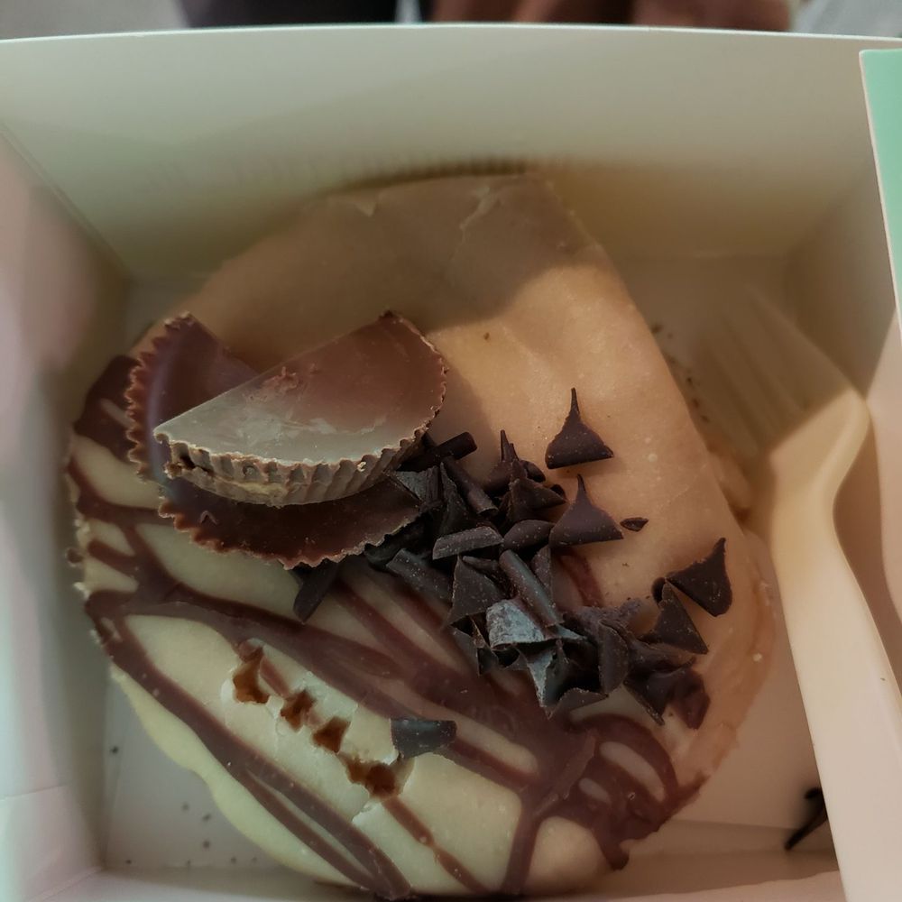 Doughnut Time - Reeses Doughnut - Donuts Near Me - London, XGL Doughnut Time - Reeses Doughnut - Donuts Near Me - London, XGL