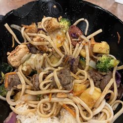 Genghis Grill - Build your own bowl