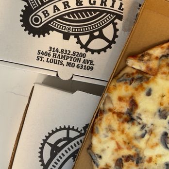 Salvage Yard Bar and Grill - Thin crust pizza - Pizza Near Me - St Louis, Missouri Salvage Yard Bar and Grill - Thin crust pizza - Pizza Near Me - St Louis, Missouri