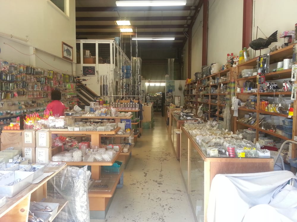 J&e fishing supply Clearance