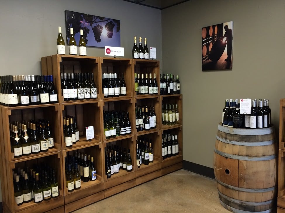 THE WINE CELLAR OUTLET 28 Photos & 10 Reviews 11553 Gravois Rd