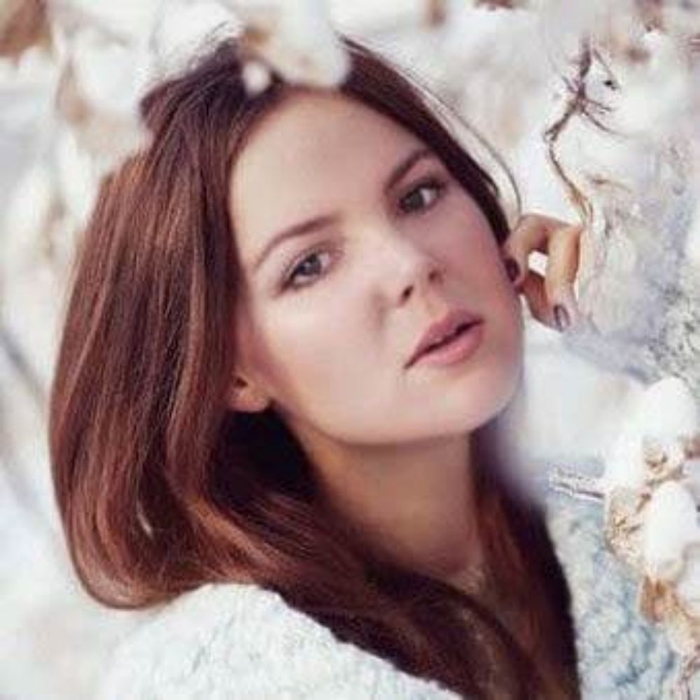 LAURA VARGAS CHARLADY Twentynine Palms, California Home Cleaning