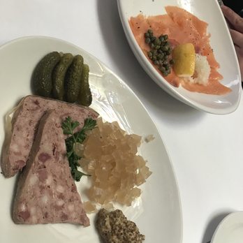 Le Central - French Near Me - San Francisco, California