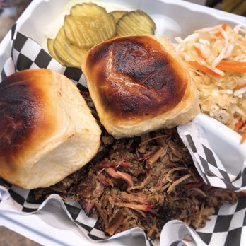 Sunset Texas Barbecue - Chopped brisket with coleslaw and toast sweet bread and pickles and onion - Barbeque Near Me - Honolulu, Hawaii Sunset Texas Barbecue - Chopped brisket with coleslaw and toast sweet bread and pickles and onion - Barbeque Near Me - Honolulu, Hawaii