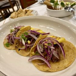 Testal - Street style tacos with roasted pineapple