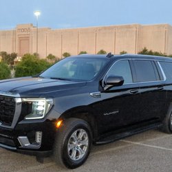 J3 Executive Livery - Your transportation needs are met with style and comfort.