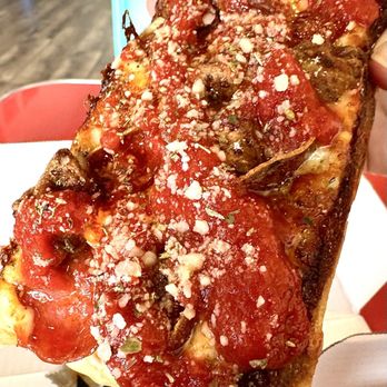 MOTO Pizza - Edmonds - Slice of the KISSD pizza - Pizza Near Me - Edmonds, Washington