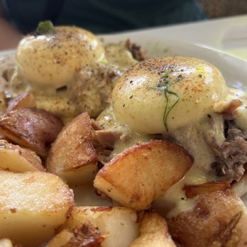 Aloha Stacks - Eggs Benedict - Pancakes Near Me - Cerritos, California