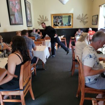 Luna Restaurant - indoor seating - Italian Near Me - Concord, California Luna Restaurant - indoor seating - Italian Near Me - Concord, California