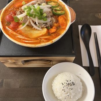 Solo Hot Pot - Kimchi Beef Pot, Rice comes with the pot - Asian Fusion Near Me - Diamond Bar, California