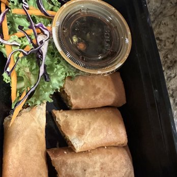 Simply Vietnamese - Fried Vegetable Spring Rolls - Vietnamese Near Me - Tenafly, New Jersey