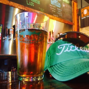Hop Scholar Ale House - Very chill and good beer. - Beer Bar Near Me - Spring, Texas