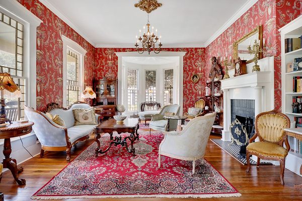 Robert Ruark Inn by null