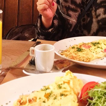 Cafe Liegeois - Omelettes were tasty. - Cafes Near Me - Brussels, BRU