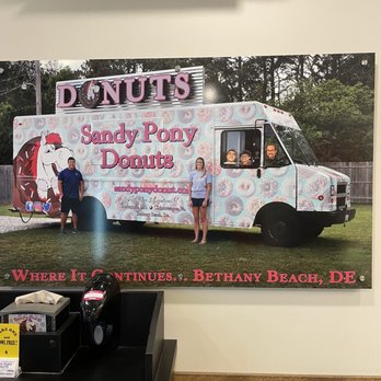 Sandy Pony Donuts - Decor - Donuts Near Me - Annapolis, Maryland