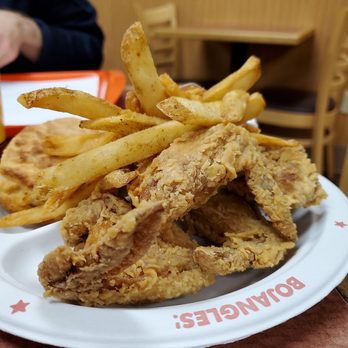 Bojangles - Three wing combo - Chicken Wings Near Me - Galax, Virginia